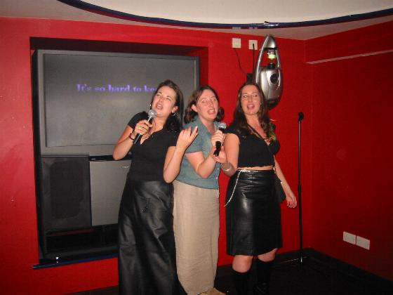 Karaoke1 Mels Bday.JPG